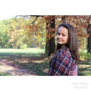 Meet your Posher, Haley